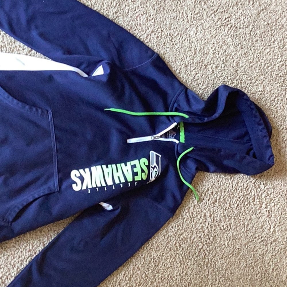 Seahawks sweatshirt